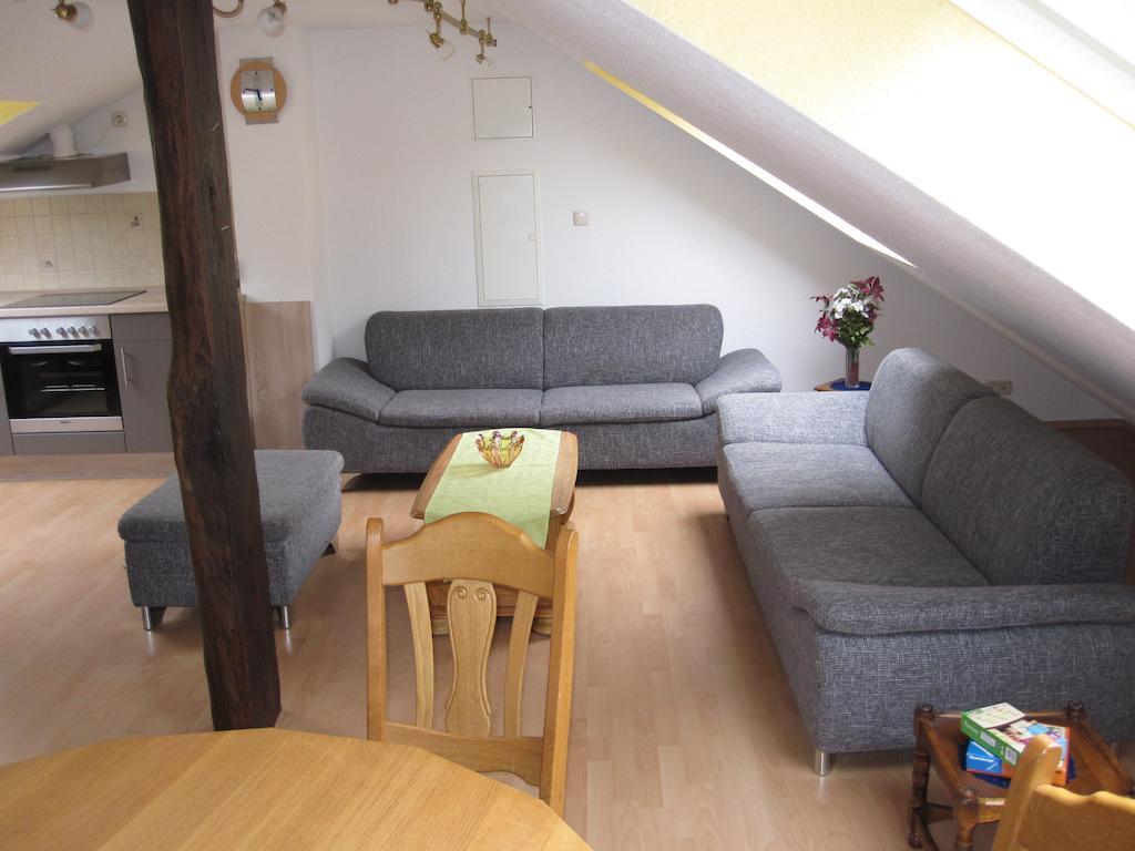 Ferienwohnungen - An der Kunstakademie Heimbach Zimmer foto